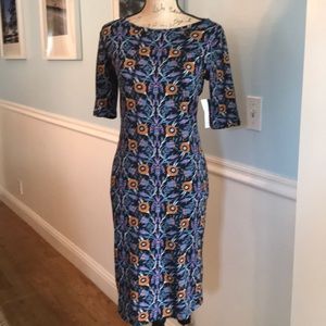 Lularoe Dress Julia Style Size Small. Super cute💙